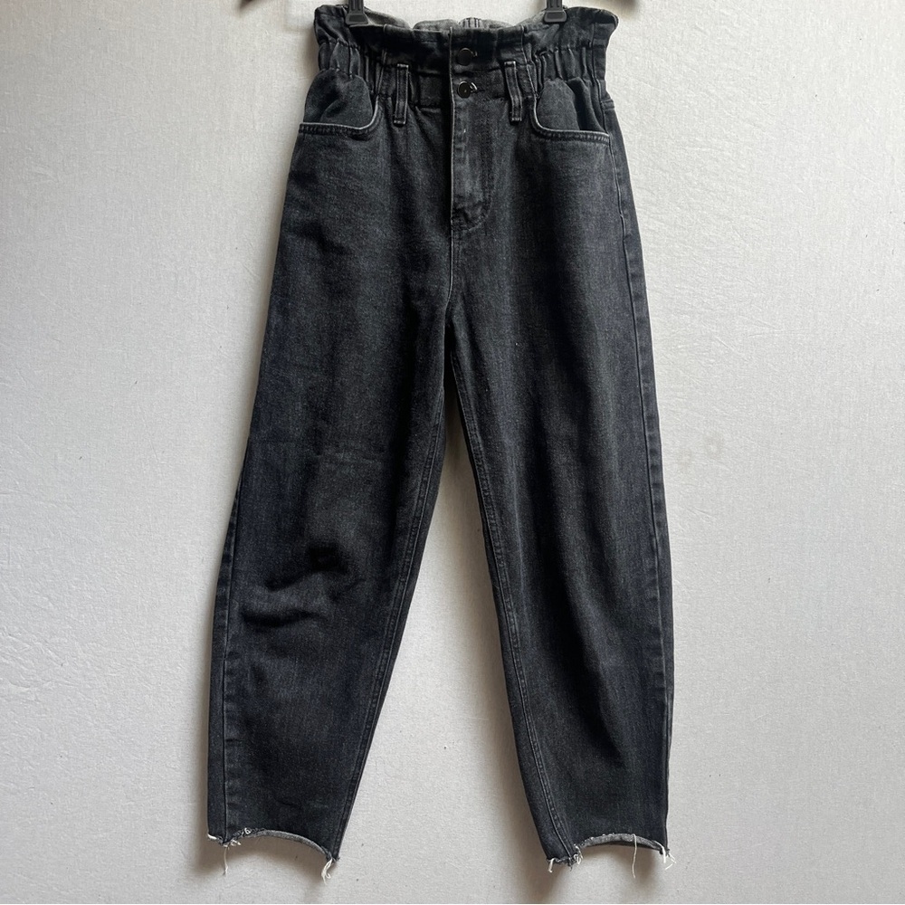 Oak + Fort Washed Black High Waisted Paperbag Frayed Hem Jeans Size S